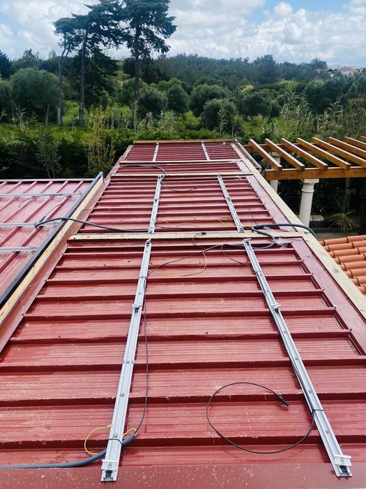 Tecnico instalador de paineis solares e manutenção para todas as zonas