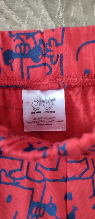 Spodenki krótkie dla chłopca na gumie czerwone 56/62