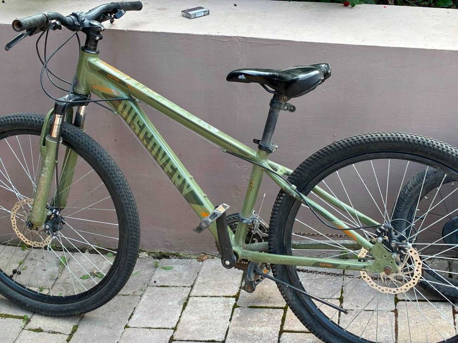 Продам гірський велосипед Discovery Bastion на 26" колесах