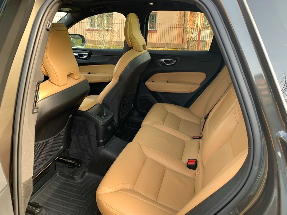 Volvo XC60 2021 Inscription 2.0 T8 PHEV Geartronic (455 к.с.) AWD.