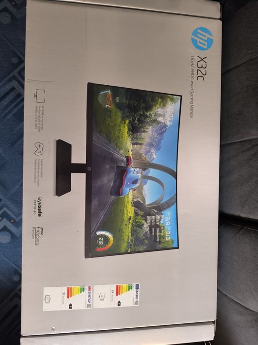 HP X32c-31,5 monitor zakrzywiony