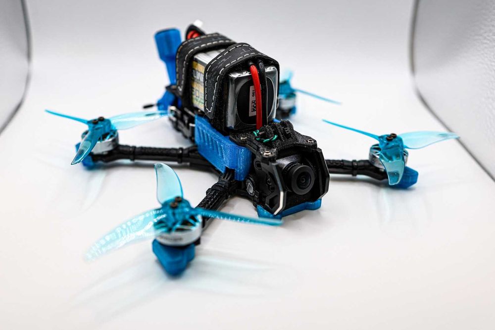 FPV дрон 3,5 дюйми аналог 2,5w