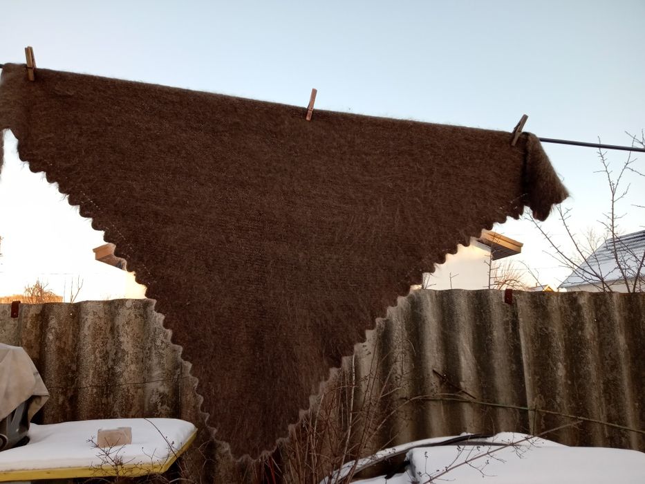 Продам пуховую большую косинку  1м80×1м