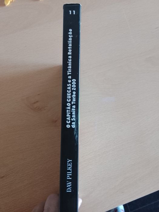 Livro Capitão Cuecas