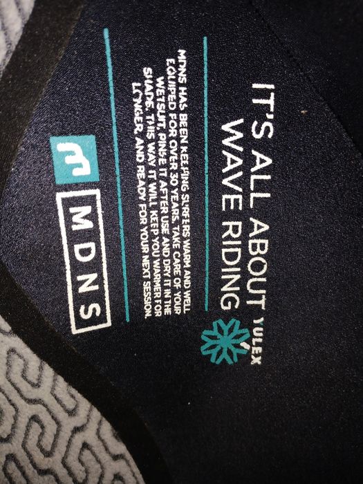 Fato surfista completo