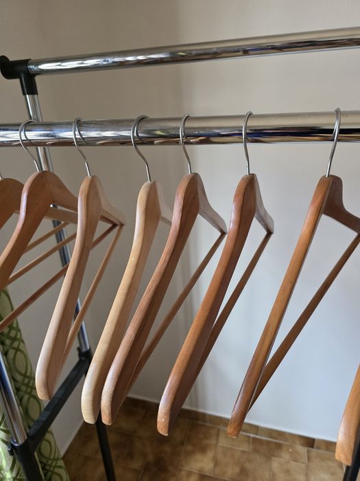 Pack 10 Cabides Madeira