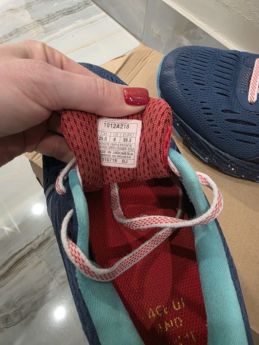 Бігові кросівки ASICS gel cumulus 20