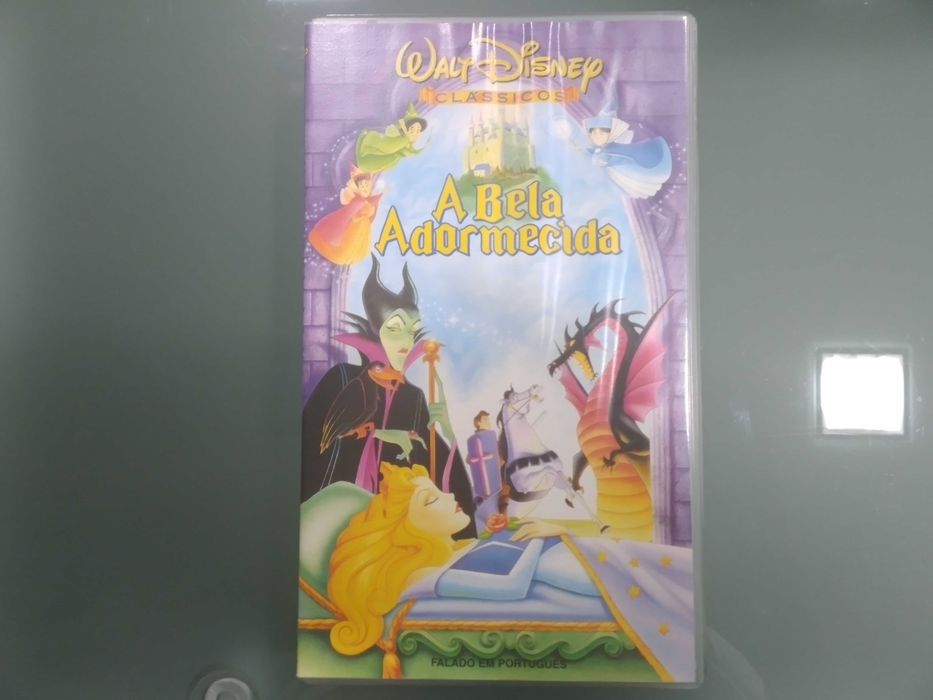 Branca de Neve e os Sete Anões, A Bela Adormecida, As Aventuras de Peter Pan e Uma Mente Brilhante