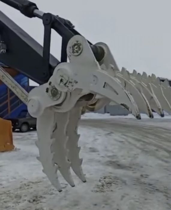 Аренда корчевателя на базе экскаватора JCB 220