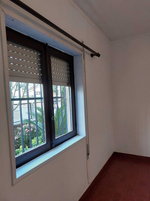 Moradia Bifamiliar com garagem em Rio Tinto Soutelo