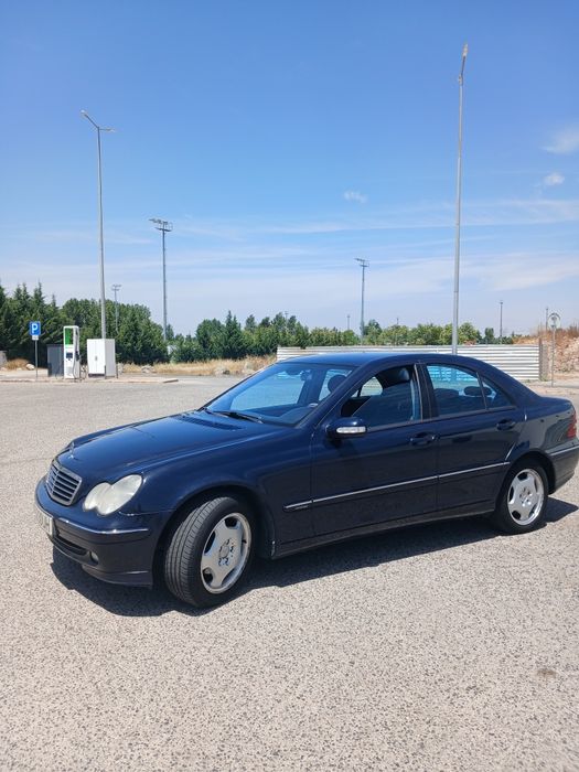 Mercedes-Benz ÓTIMO estado