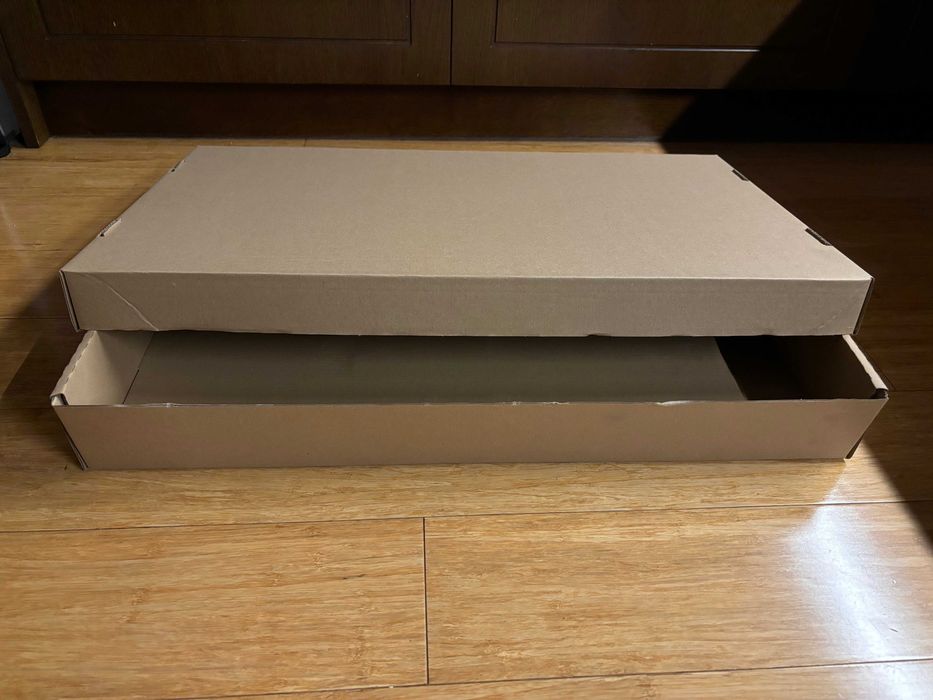 taca tekturowa pudełko karton z przykryciem 66x40x8,5 cm