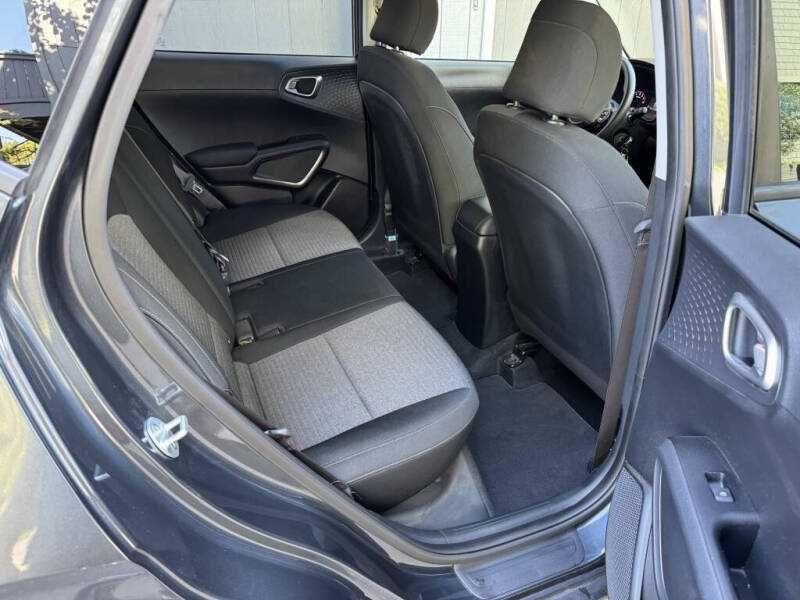 2020   Kia   Soul