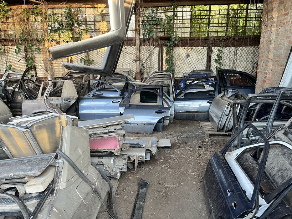 Продам кузовщину mercedes