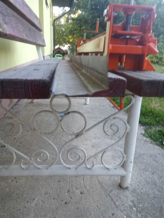 Zaginarka warsztatowa do blachy