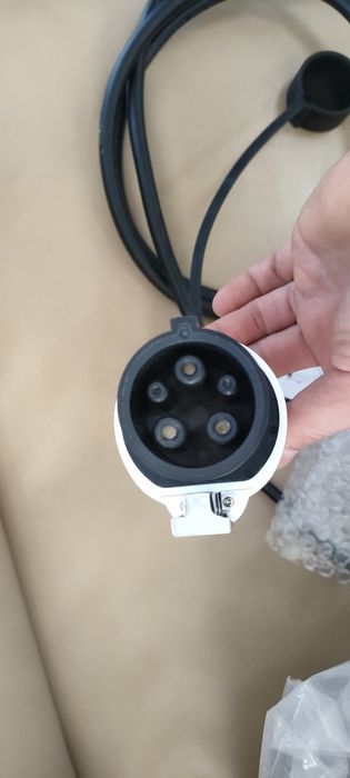 Зарядка для електромобілів Feyree Type1 Type2 Tesla GBT 16А та 32А