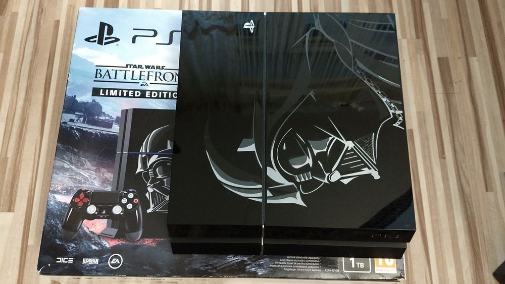 Playstation 4 Vader Edition 1TB.