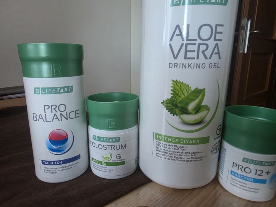 LR suplementy colostum pro 12 aloes