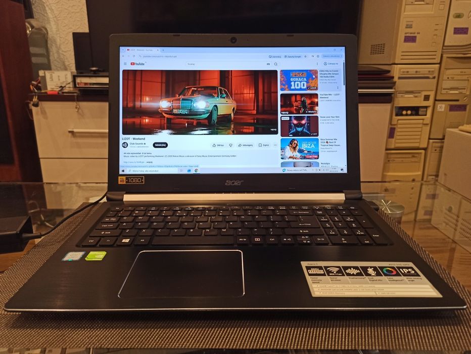 Tanio uszanowany jak nowy laptop Acer i3 SSD 256gb 8gb ram