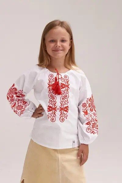 Вишиванки на дівчаток