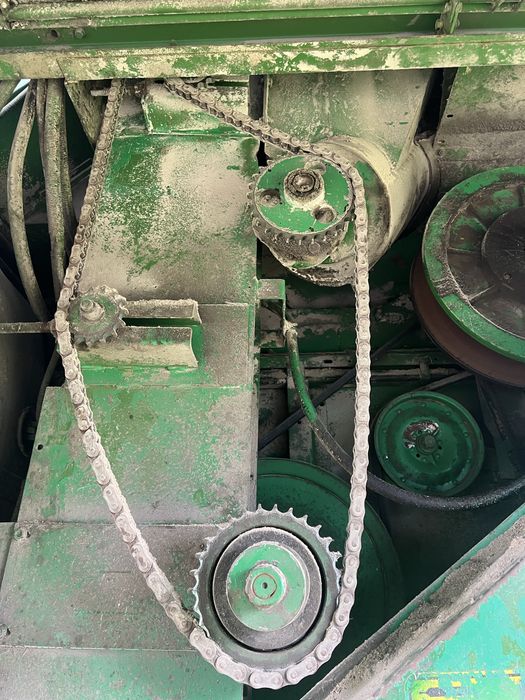 Комбайн John Deere  2266 extra