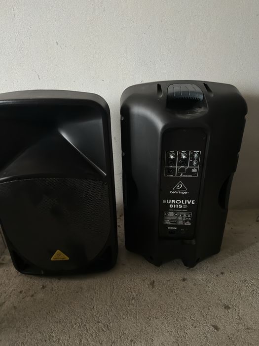 Colunas Behringer B115D