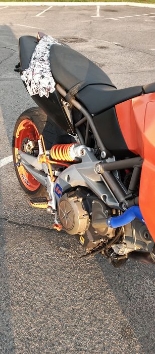Aprilia 750 кубов