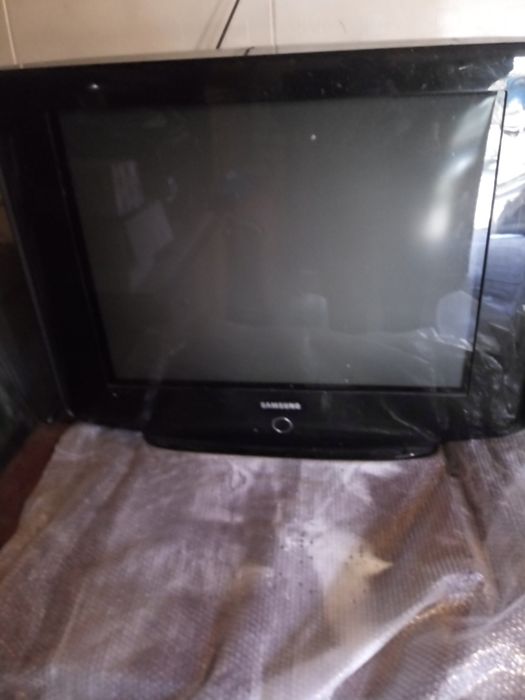 Телевізор самсунг