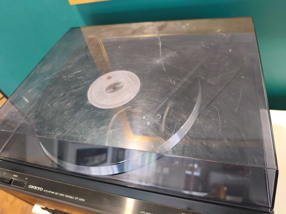 Onkyo CP-1400A gramofon