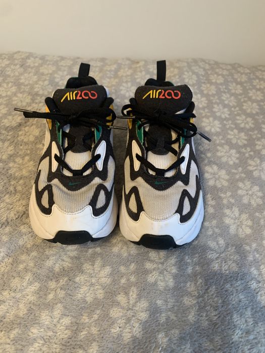 Buty nike air 200