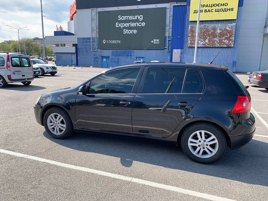автомобиль Golf 5