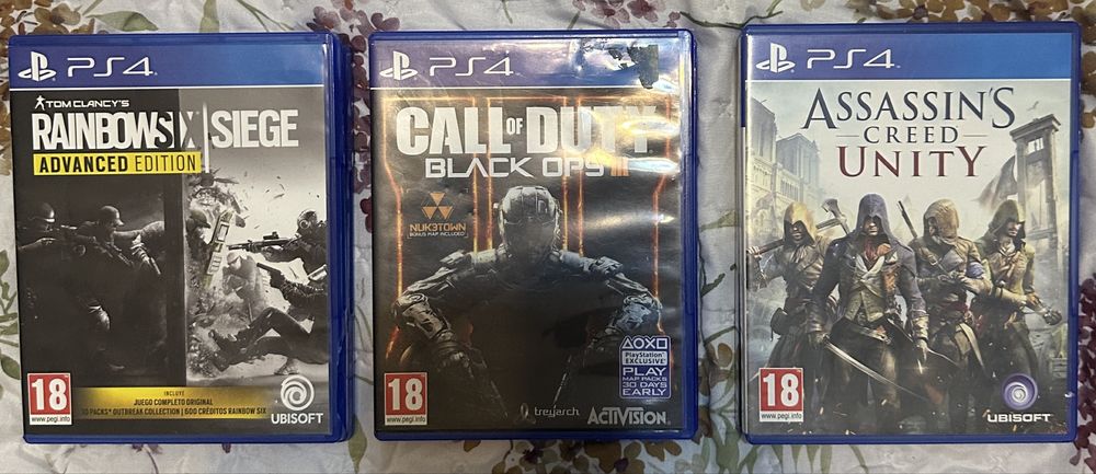 Jogos PS4: GTA V, MK XL, COD e outros (Lotes de 3 ou Lote Completo)