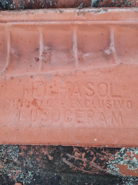 Telhas    usadas