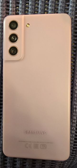 Продам Samsung Galaxy S21FE 5G Dual Sim