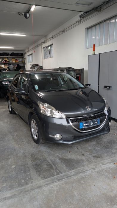 Peugeot 208 2012 65.000 km