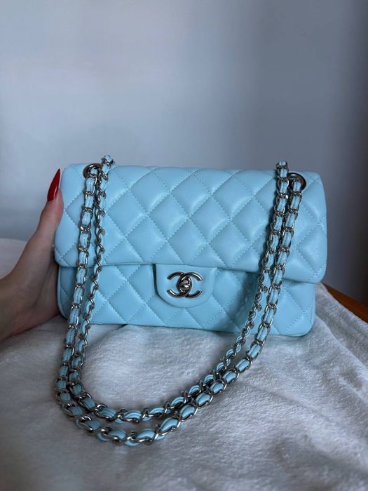 Przepiękna torebka w kolorze tifanny blue Chanel