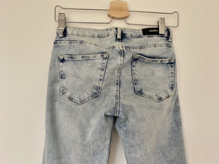 Spodnie jeansowe Cropp