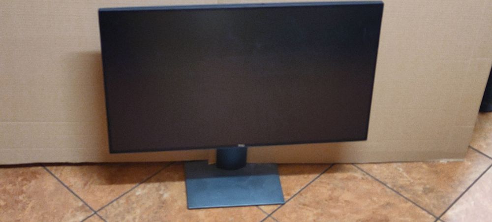 Monitor DELL  U2720Q LED  27 cali