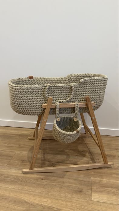 Вʼязана,плетена люлька для немовлят,ліжечко заколисуюче, кокон