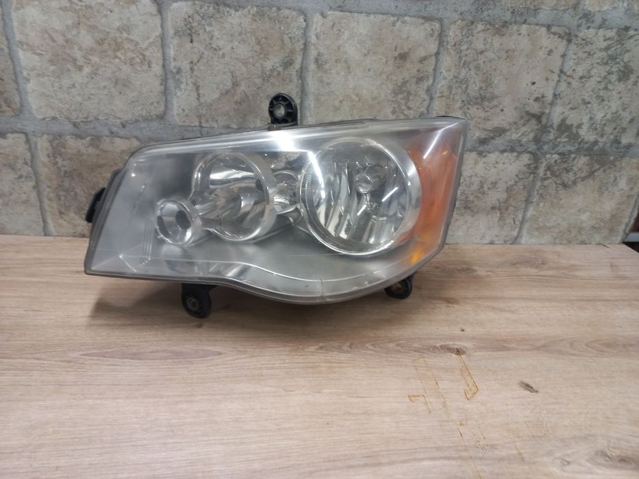 Lampa lewa  Voyager 5 Europa ptzod