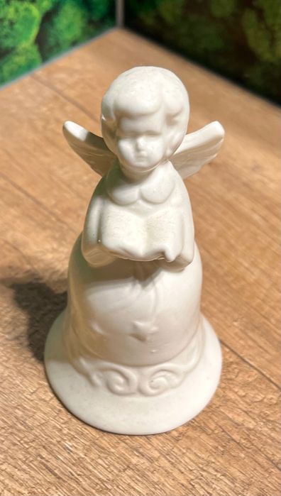 Piękny porcelanowy Aniołek Dzwonek super stan
