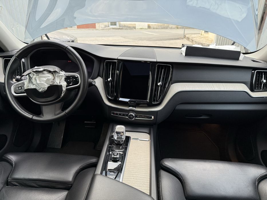 Volvo XC60 2.0 T6 PHEV INSCRIPTIO Trabalhar  e andar