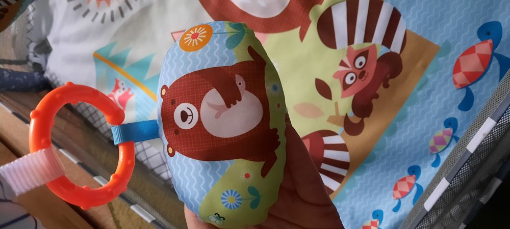 Розвиваючий килимок для немовлят