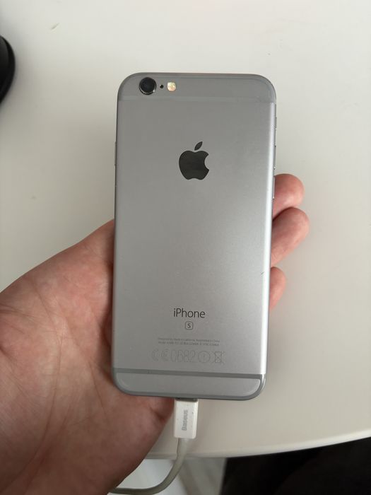 Apple iPhone 6S Space Gray — купити недорого на OLX.ua