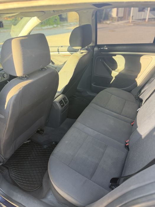 Volkswagen Golf 5 2.0 tdi