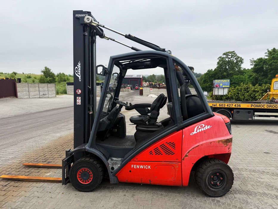 wózek widłowy LINDE H25T-01 LPG Triplex 6.6m przesuw 9300mtg półkabina