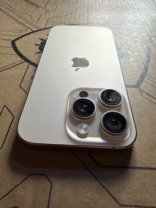 iPhone 16 pro 128 GB