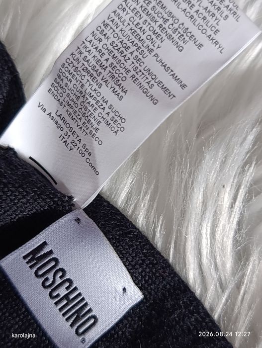 Moschino szalik damski. Nowy