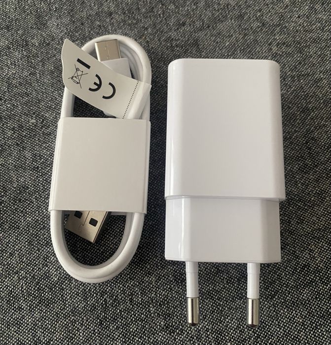 Ładowarka  + kabel USB C
