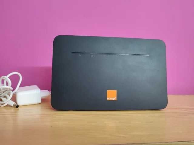 Huawei B535 4G LTE. 300mbps router.wifi.